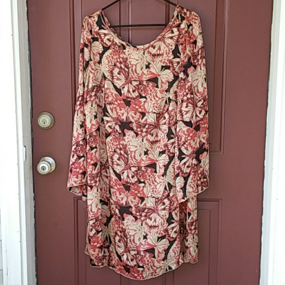 Butterfly Dress - Picture 3 of 4